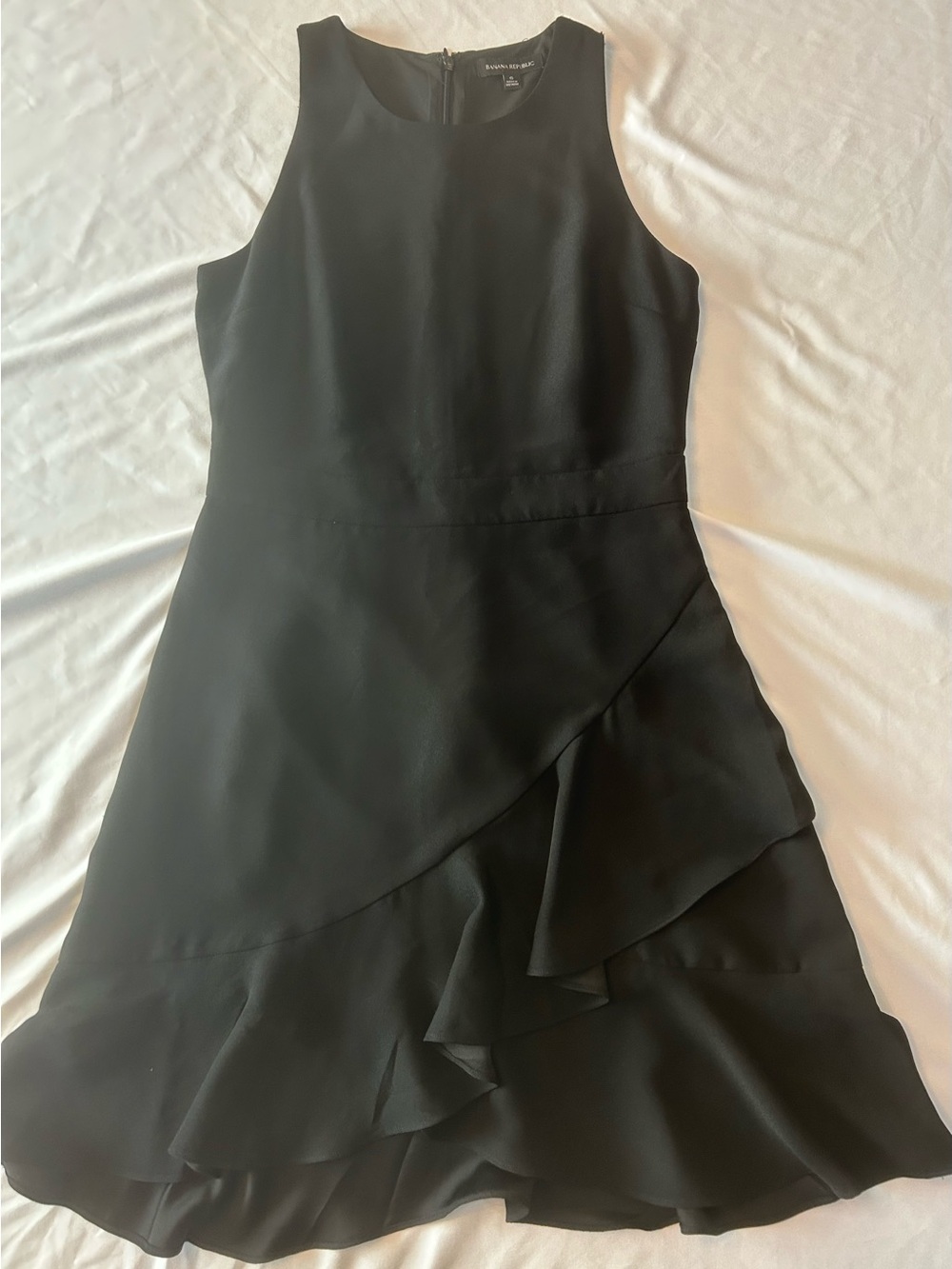 Banana Republic Black Ruffle Dress Size 6 Sleeveless